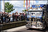 060.jpg