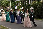 051.jpg